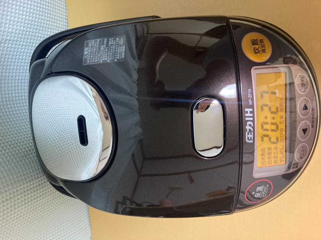 ★美品★ZOJIZUSHI 象印 圧力 IH 炊飯器 ジャー NP-ZF10