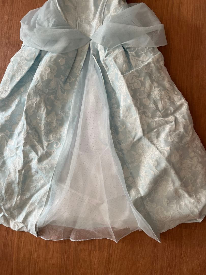 ディズニー公式ドレス　ティアラ　シンデレラ　140センチ