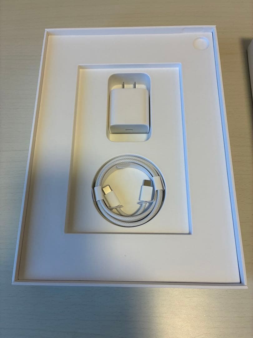 アップルケア付　iPad Air M2 256GB 11インチ　ブルー　WIFI