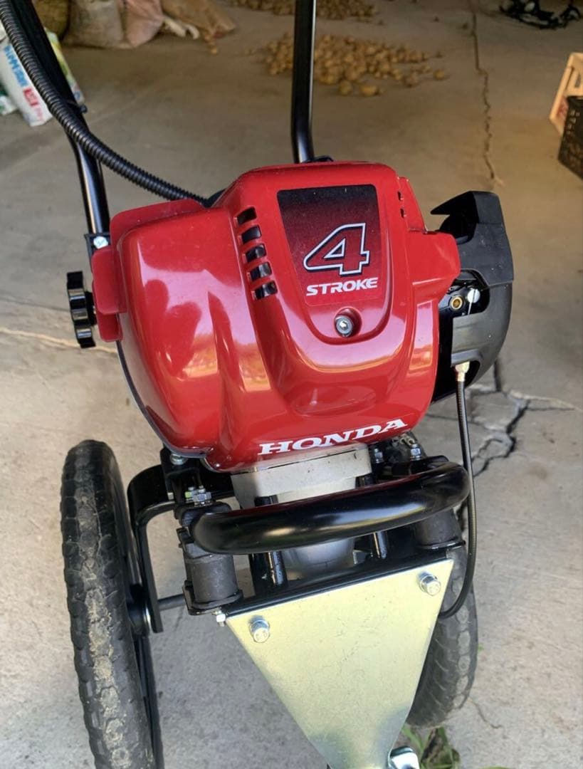 新品同様　肩掛け不要！手押し車の様なエンジン草刈機！手押し式　ビビー　AS23