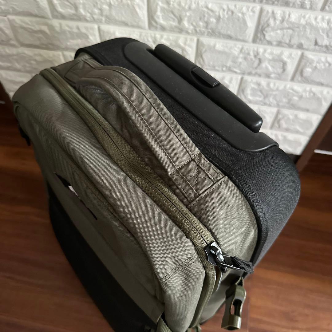美品 Quiksilver HORIZON クイックシルバー カーキ 41L