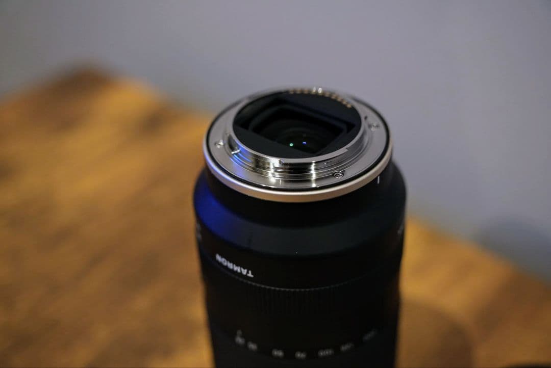 【おまけ付】TAMRON 28-200mm F/2.8-5.6 Di III