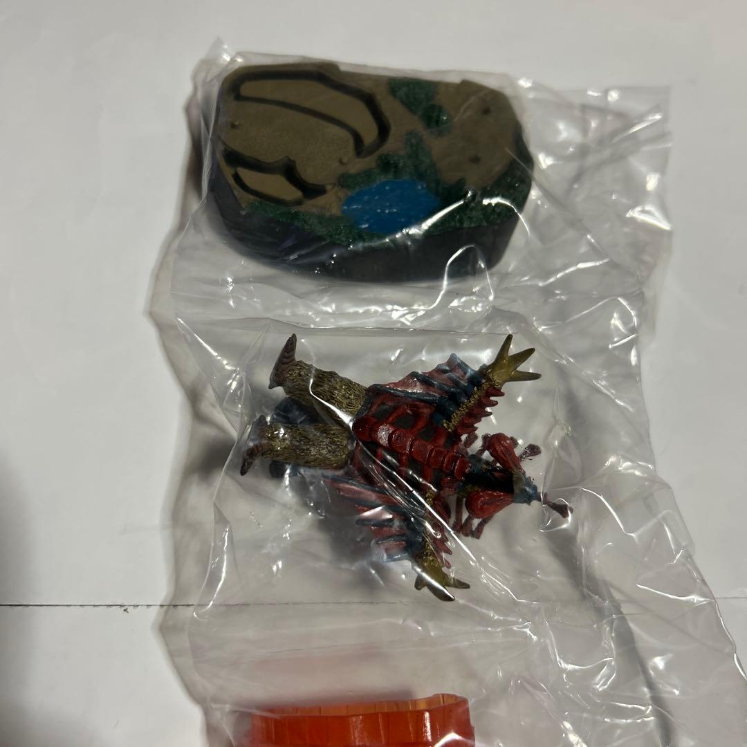ウルトラ怪獣戯画　ゾフィー対バードン
