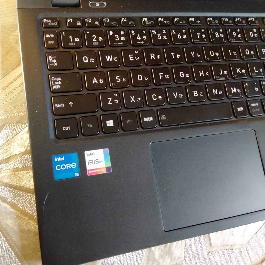 東芝 11世代 i5 1135G7/１３インチ 56G 1920x1080