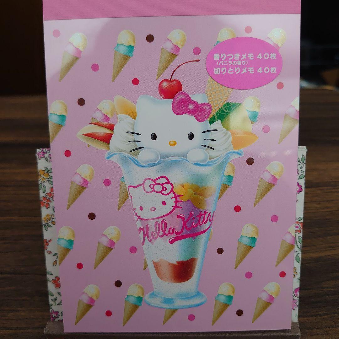 裕*様 新品‪♡ハローキティとても可愛いパフェメモ