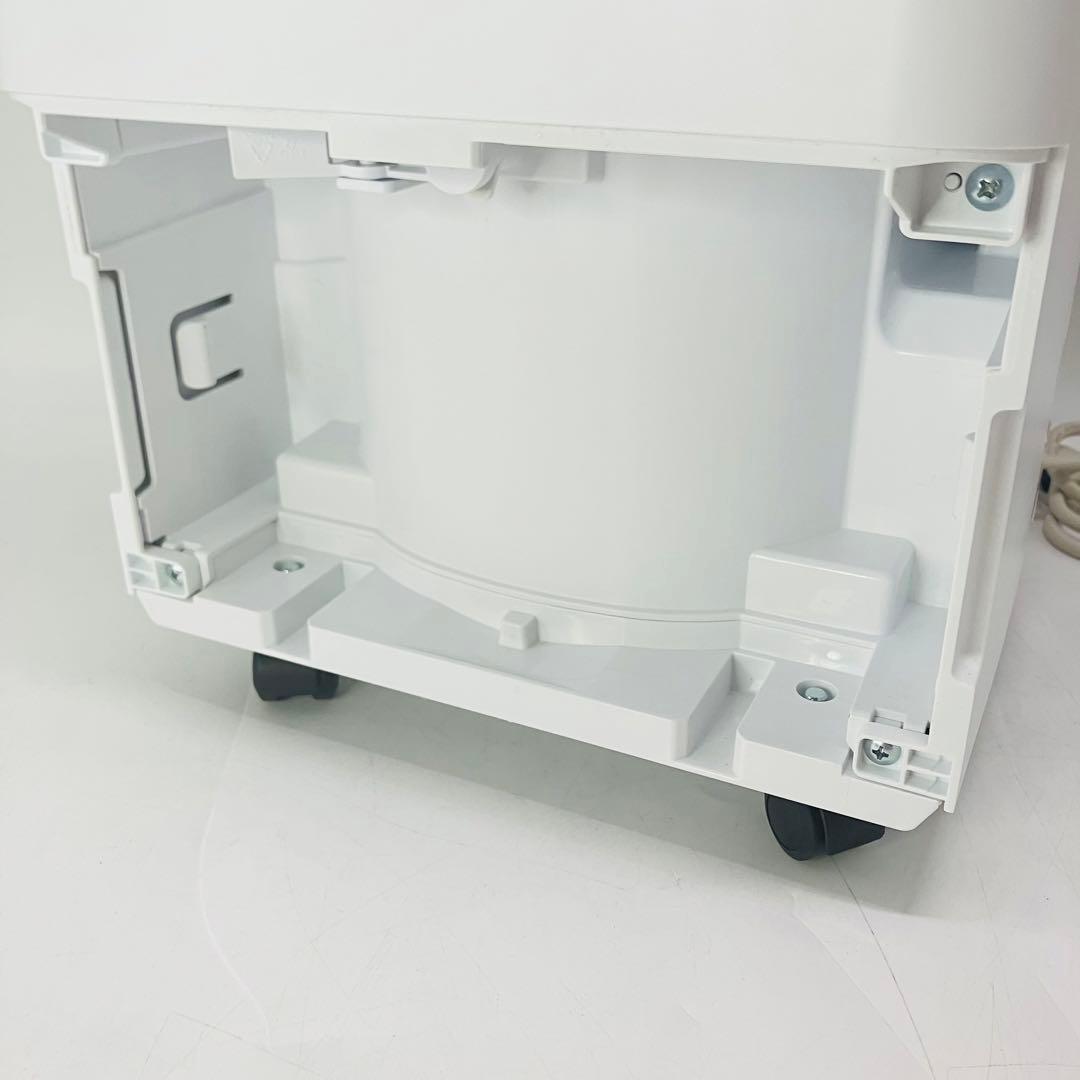 【美品・2023年製】アイリスオーヤマ コンパクトクーラー ICA-0301G