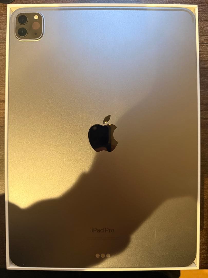 【よっしー】iPad Pro 11インチ 第4世代 128GB