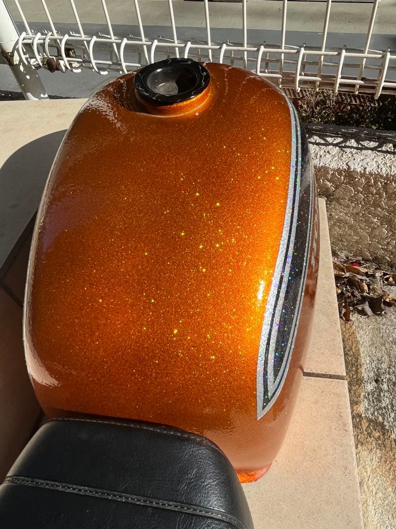 ゴリラタンクフレーク塗装CB750KOライン仕様