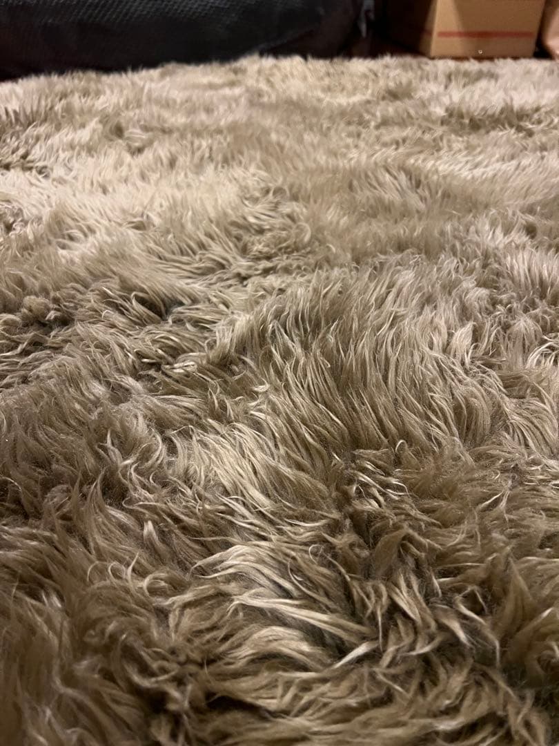 リアルムートンラグ　羊毛シープスキン　長毛 特大サイズ