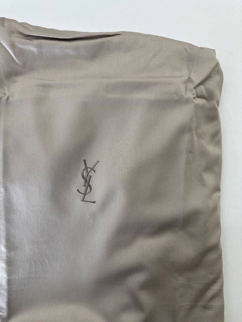 YSL イヴ・サンローラン 刺繍入りカバー3点セット