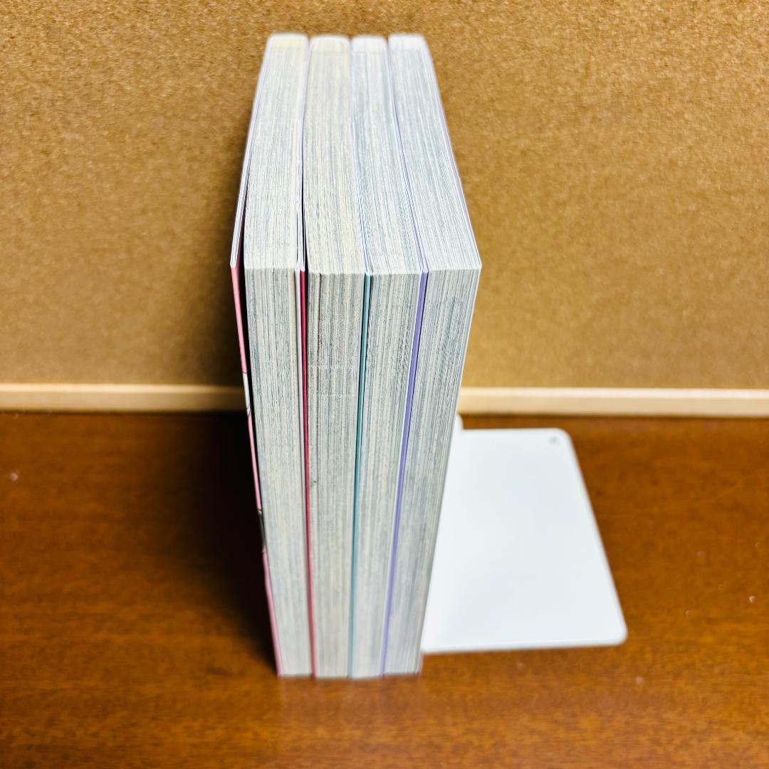 【小説】 四つごぐらし 1巻～19巻 【コミック】 四つごぐらし 全巻 計２４冊