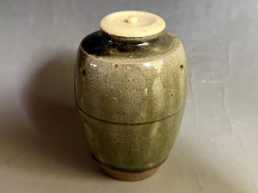 茶入■肩衝茶入 小代焼 流れ釉 茶瓶 お茶道具 糸切り高台 時代物 骨董品■