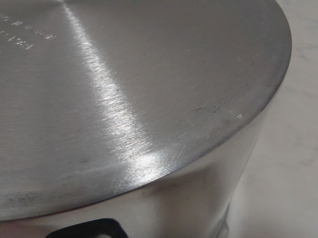 ☆未使用☆ フィスラー ビタビット ロイヤル 6L 圧力鍋 IH不可 片手鍋