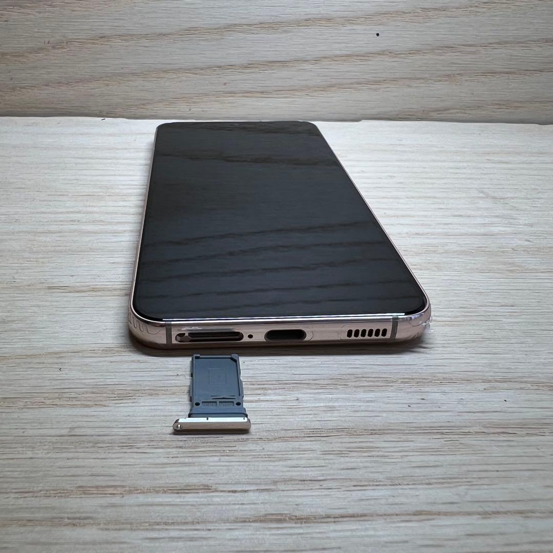 Samsung Galaxy S22 本体