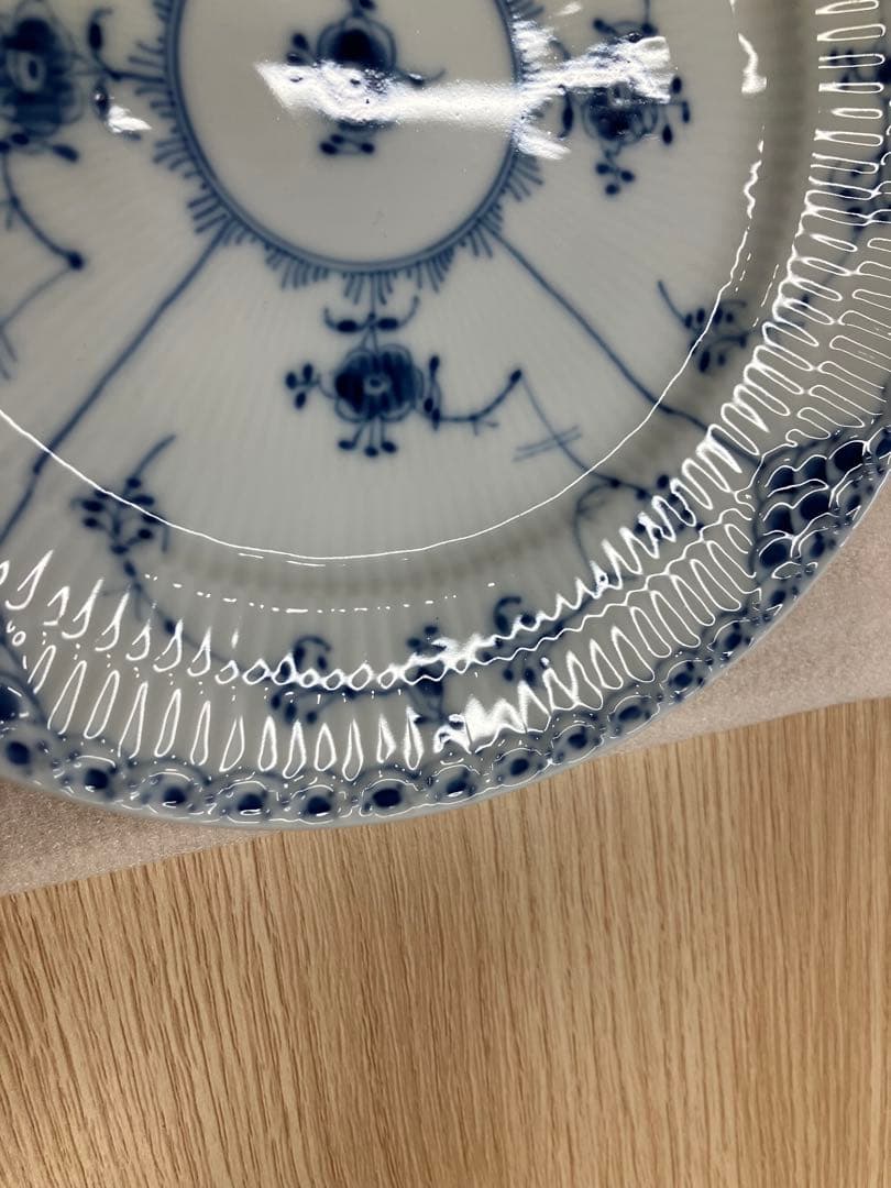   620 青い花柄皿