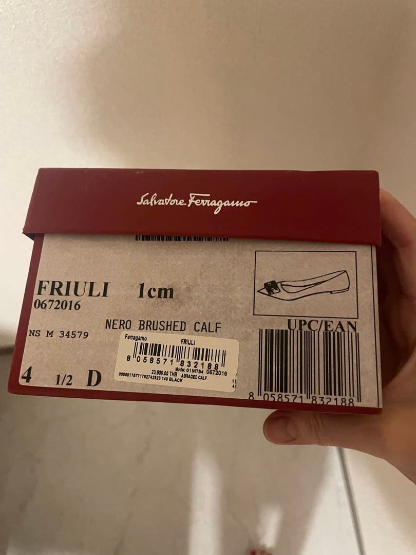 サルバトーレフェラガモSalvatoreFerragamo FRIULI34.5