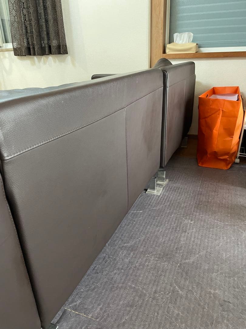 ダークブラウン レザー L字型ソファ　引き取り希望