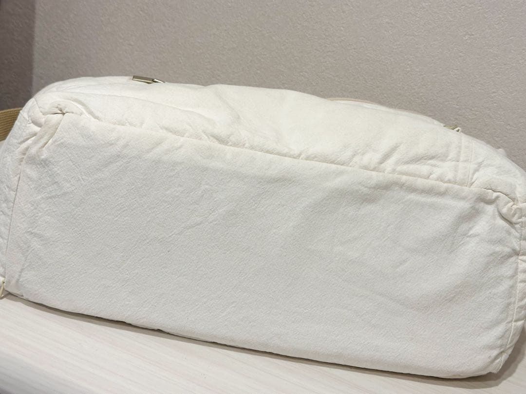 hubsch グルムスリングバッグ　犬用キャリーバッグ ホワイト