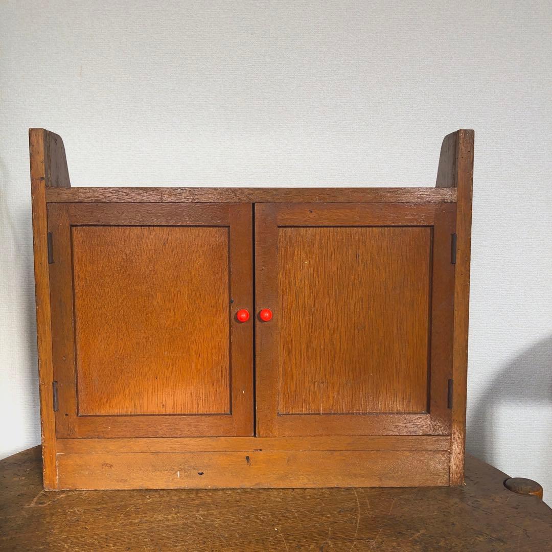 昭和レトロ ガラスケース 棚 扉付き ガラスツマミ 希少 木製 ショーケース