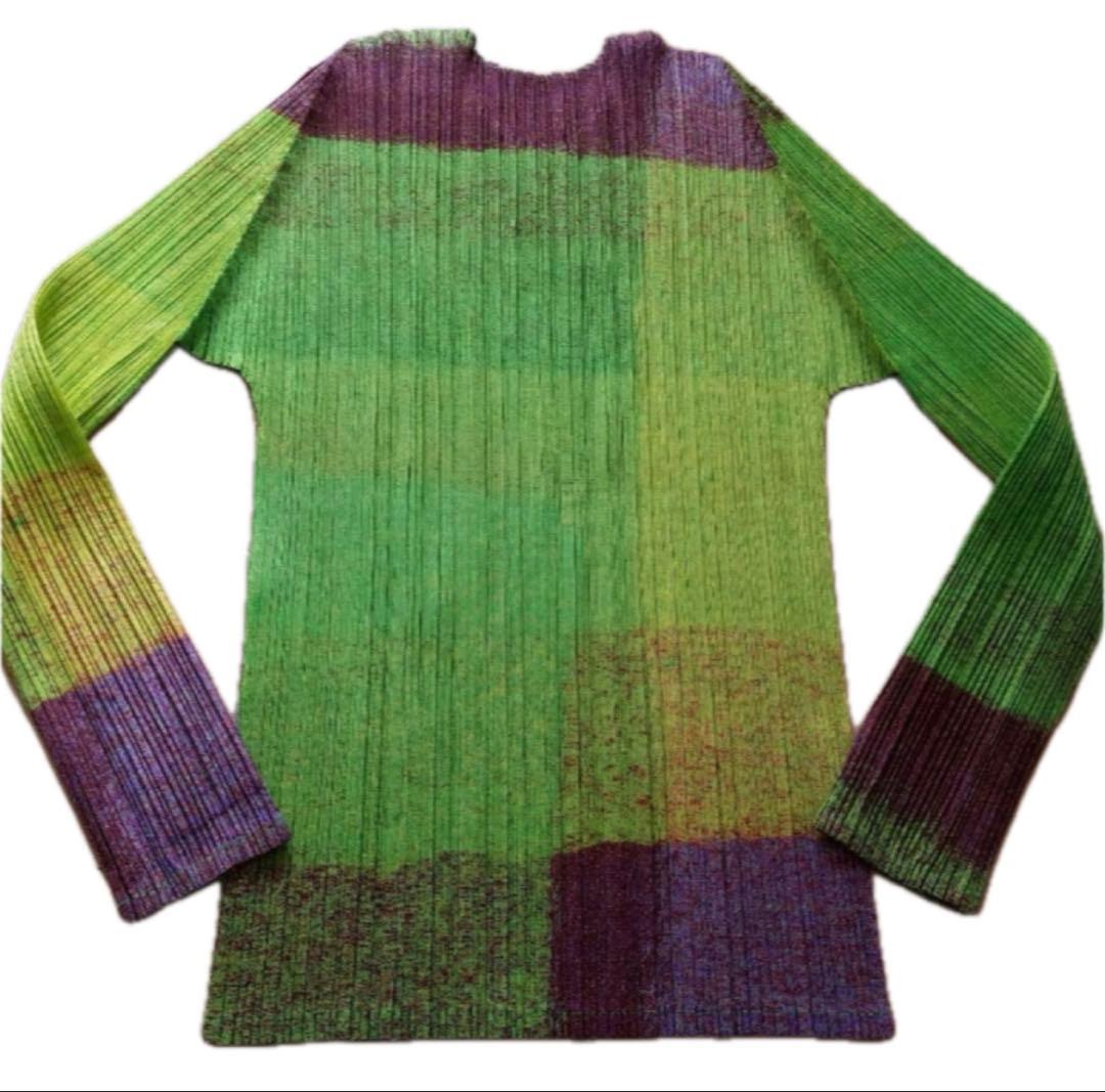 美品 プリーツプリーズ イッセイミヤケ トップス グリーン 3