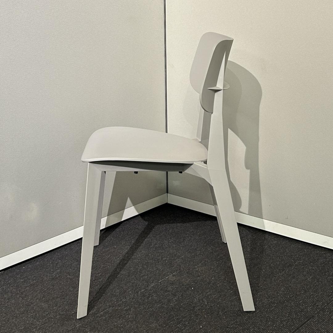 【4脚セット】TOOU Stellar Chair スタッキングチェア