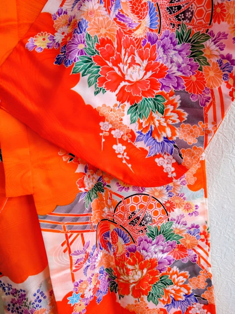 七五三オレンジの華やかな花柄着物 帯・帯締め・バック・草履・その他フルセット