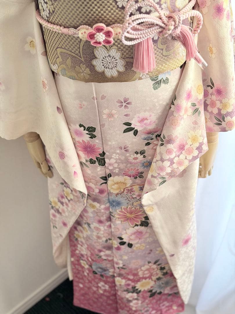 白地　ピンク柄　振袖フルセット
