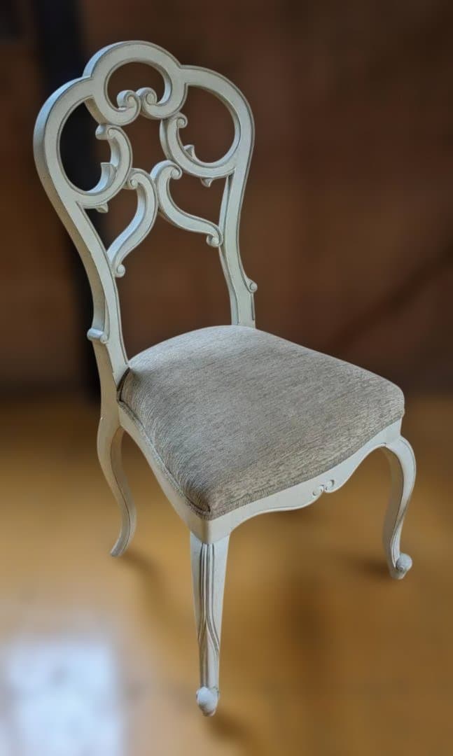 値下げしました　ダイニングチェア　猫脚　クラシカルチェア