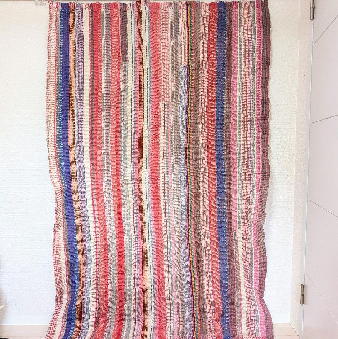 ピンクが映えるストライプ柄のヴィンテージラリーキルト　刺し子　刺繍布　エスニック