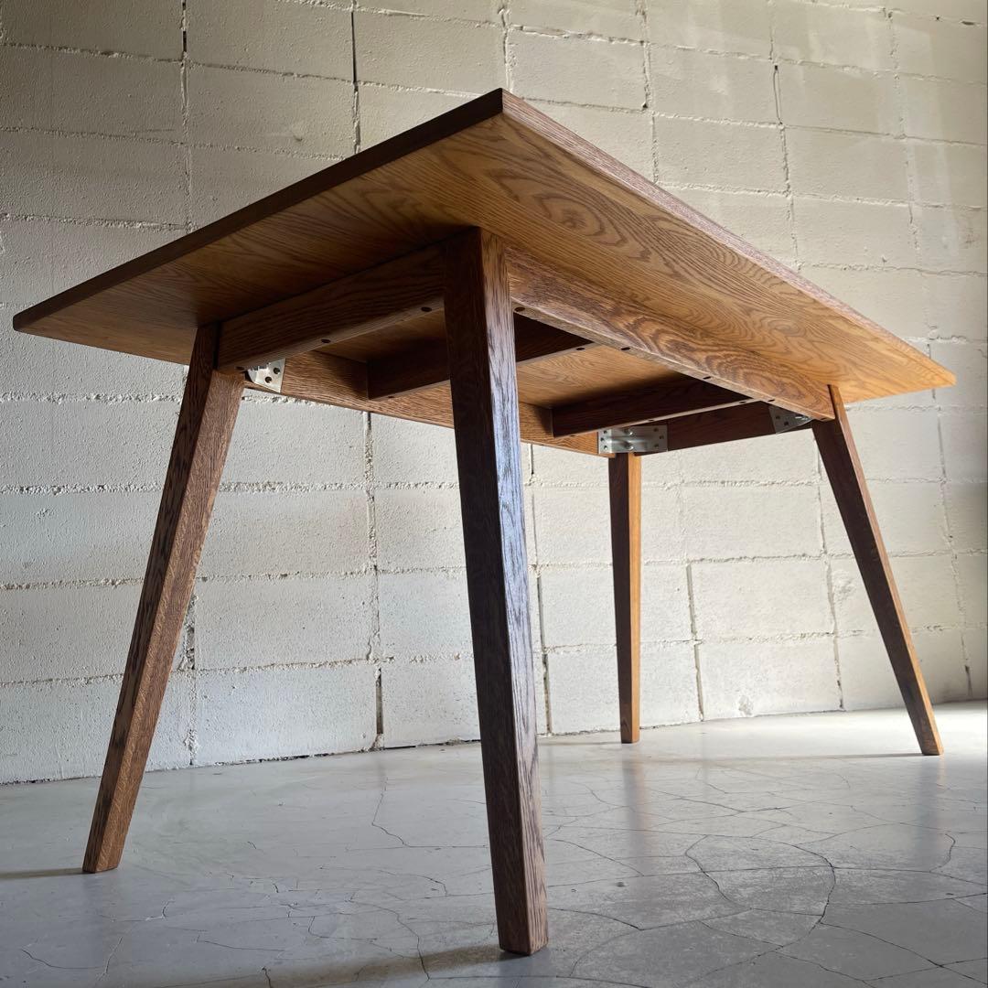 美品　天然木オーク無垢　ダイニングテーブル　角テーパー斜脚　スクエア型長方形天板