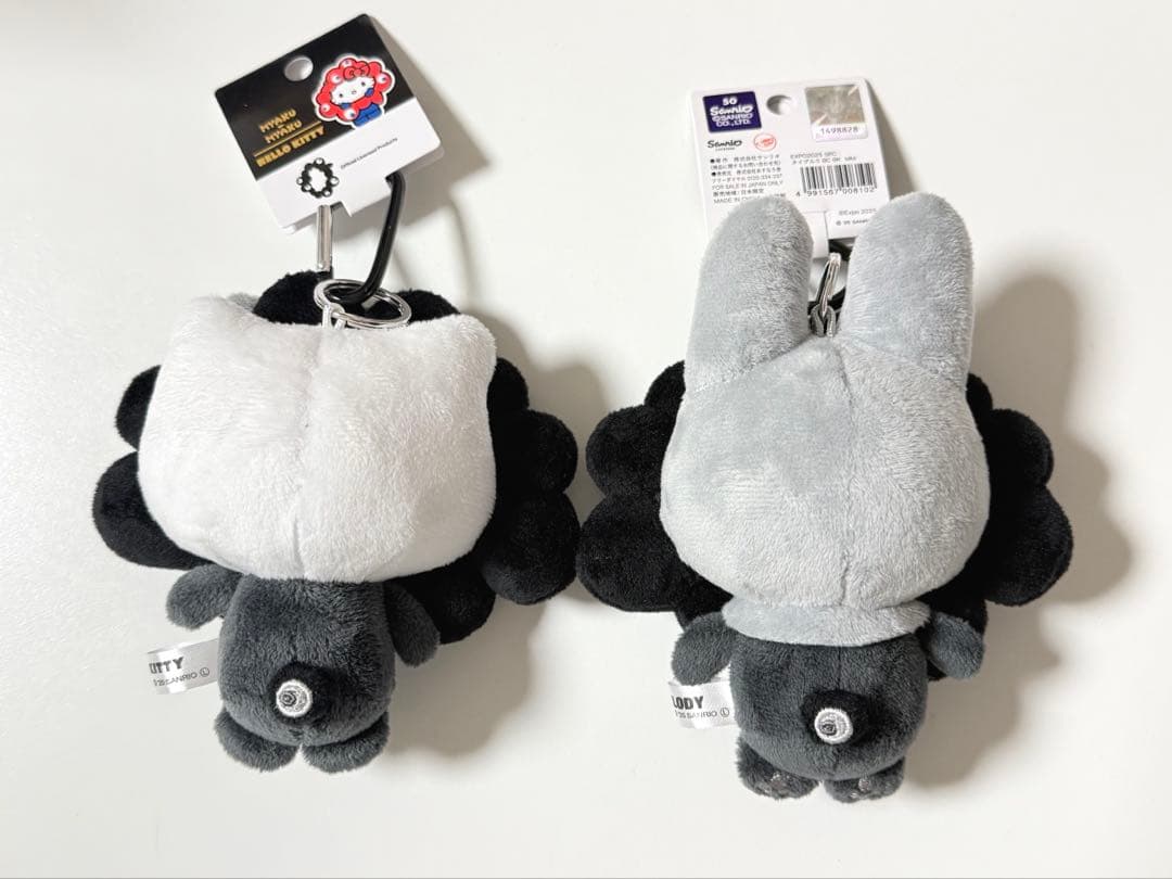 ミャクミャク サンリオぬいぐるみ モノクロ ブラック キティ マイメロディ