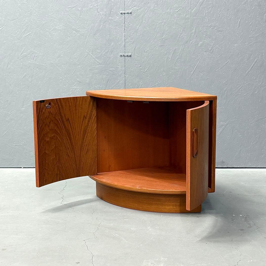 G-PLAN(ジープラン) / Frsco フレスコ コーナーキャビネット