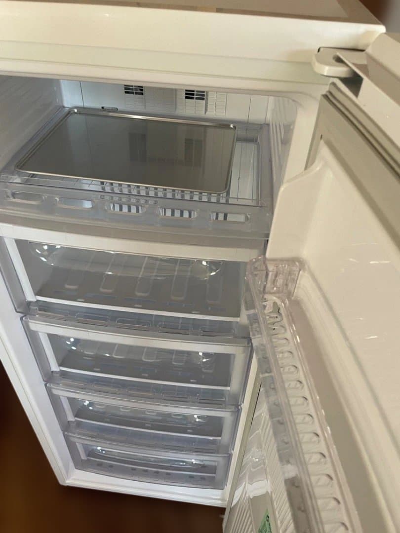 2024年製美品 三菱電機ノンフロン冷凍庫 出品２月１１日まで