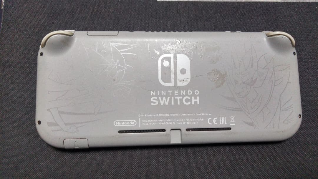 Switch ライト 本体 ポケモン