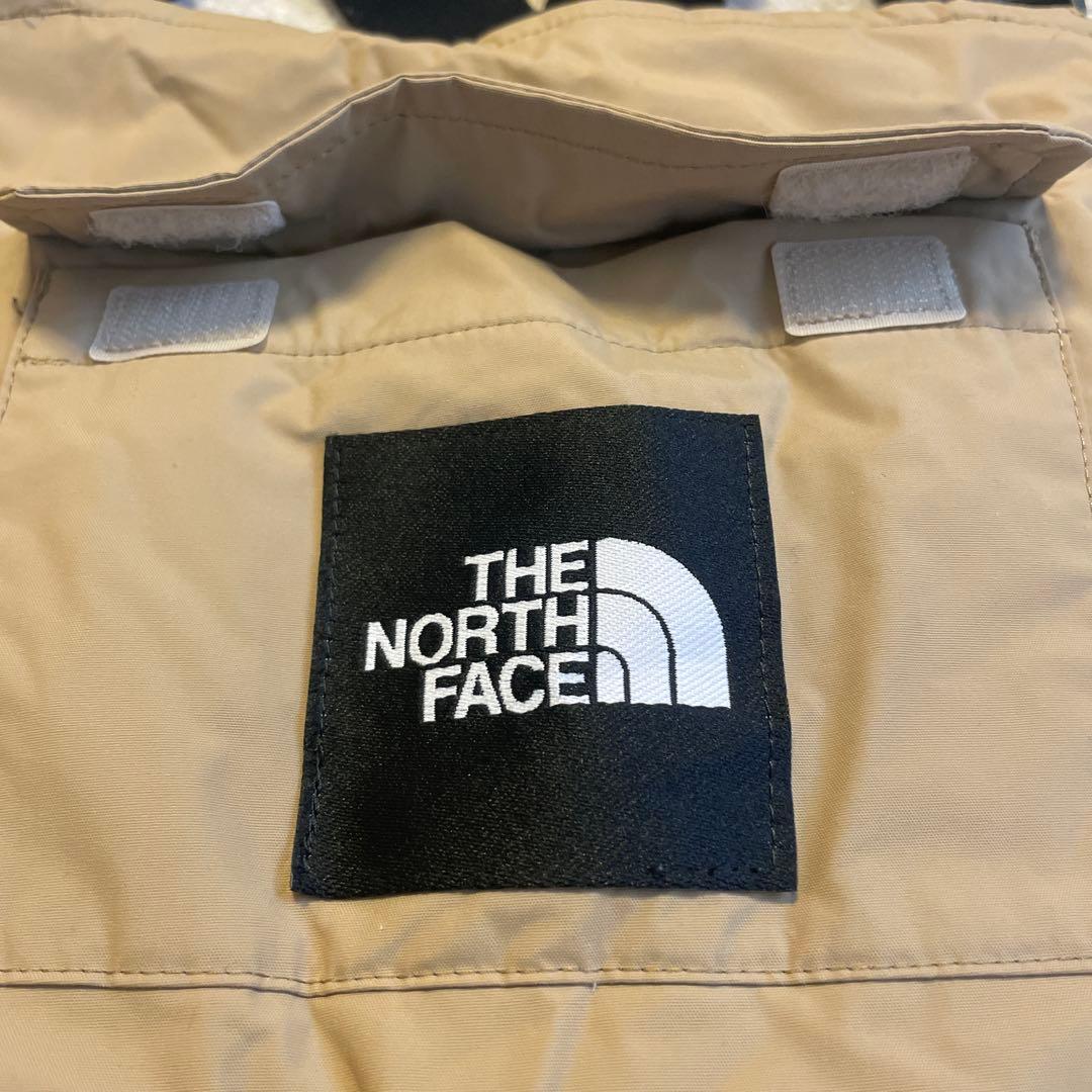 THE NORTH FACE キッズ140 スノーウェア　セットアップ　美品