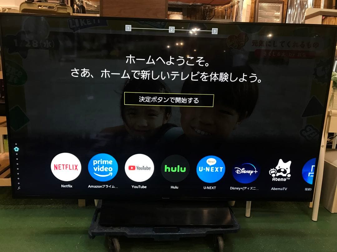 Panasonic 液晶テレビ TH-65GX855 65型 Netflix