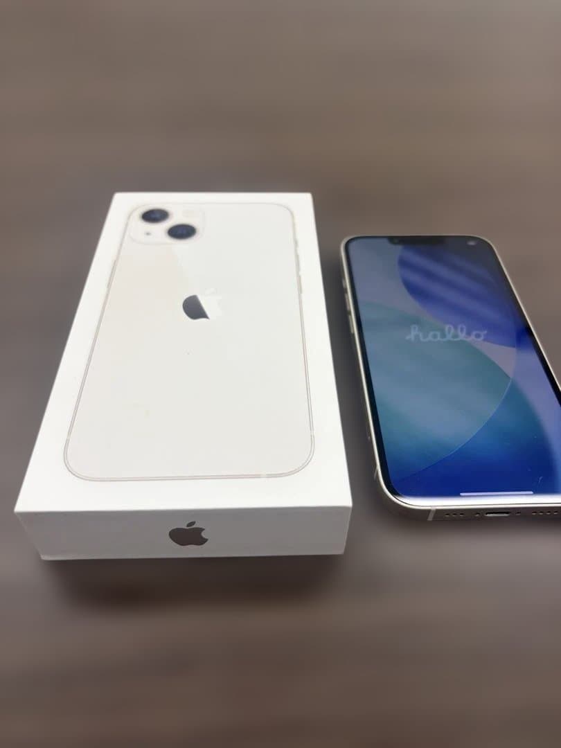 【美品】iPhone 13 128GB スターライト （ホワイト）箱付