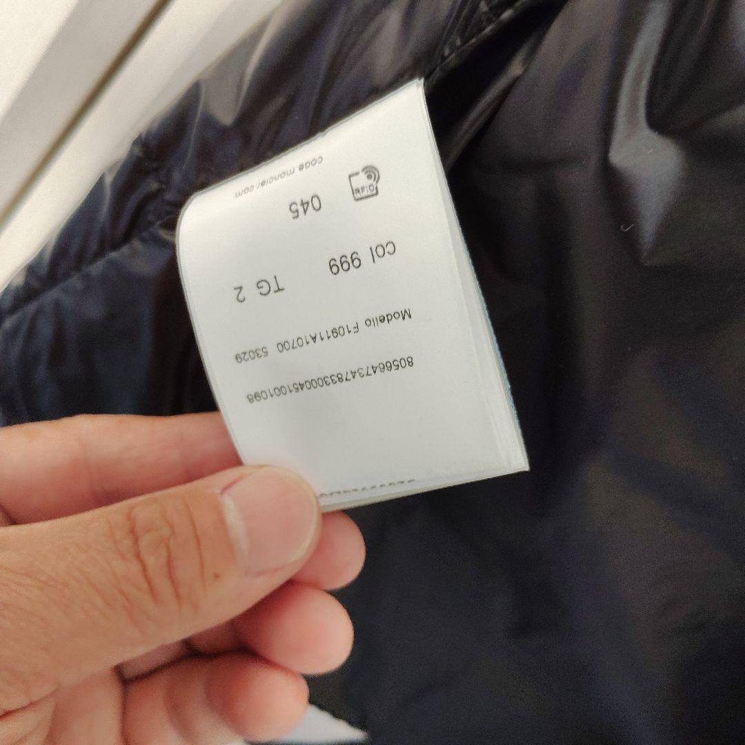 Moncler ブラック ダウンベスト サイズ2