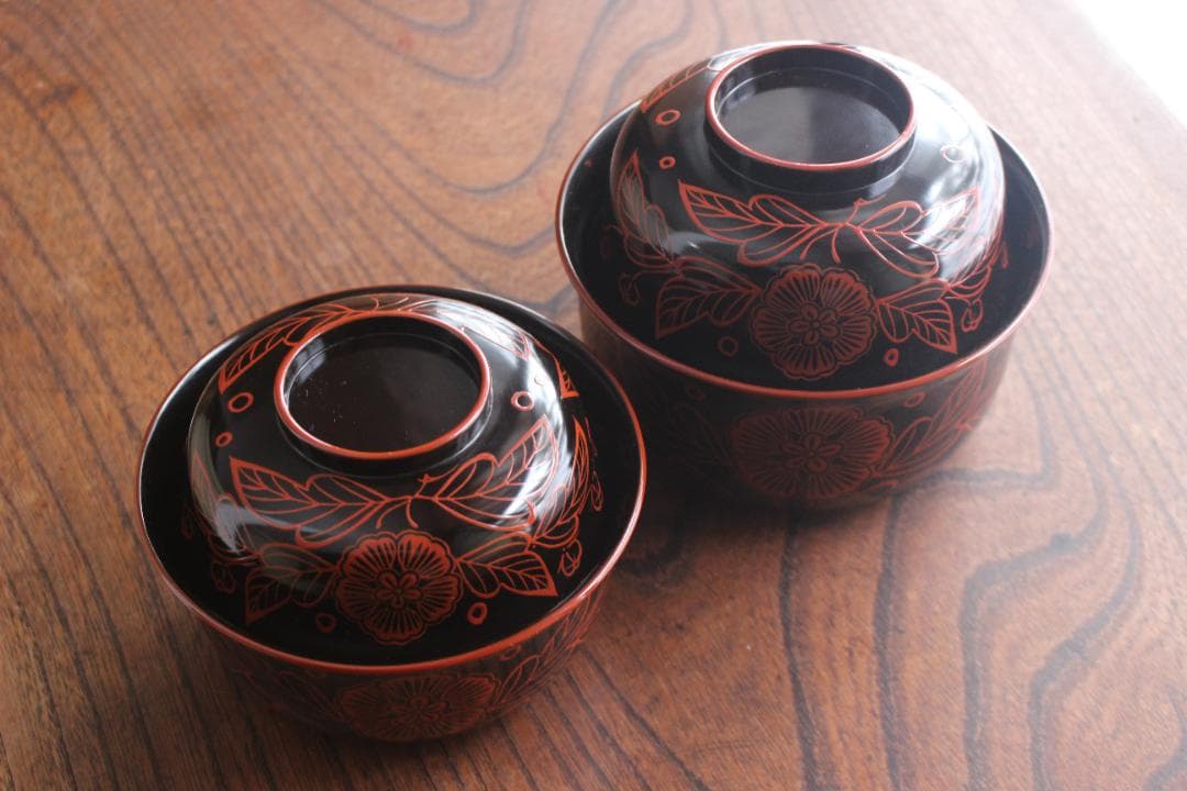 時代逸品！端正な爪朱黒漆に風情ある木芙蓉文の美しい吉野塗の四つ椀（検懐石道具京塗