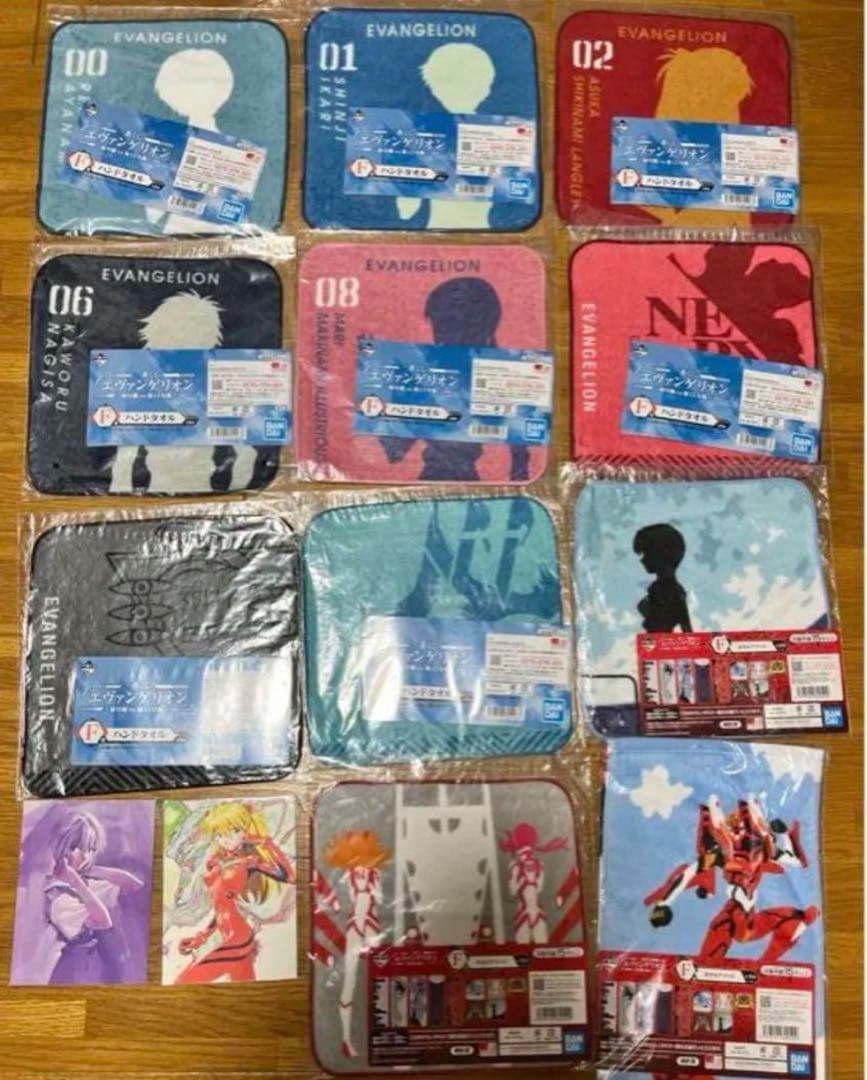 エヴァンゲリオン　プラグスーツ白黒赤虹　フィギュア6体　レイ　アスカ　レアグッズ
