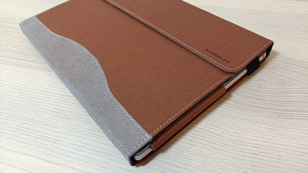 美品 Microsoft Surface Pro 7 8GB/128GB