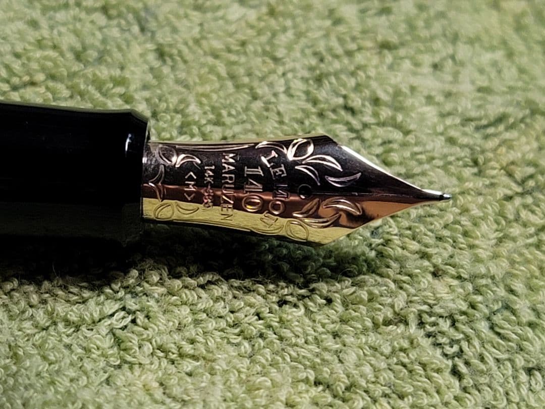 PILOT 万年筆カスタム823(紺、ペン先14K)