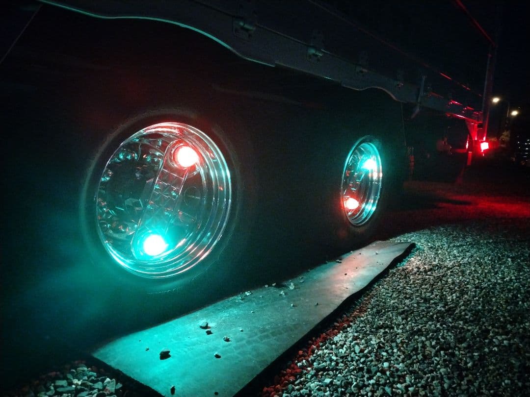 デコトラ電池式ホイールマーカーセット