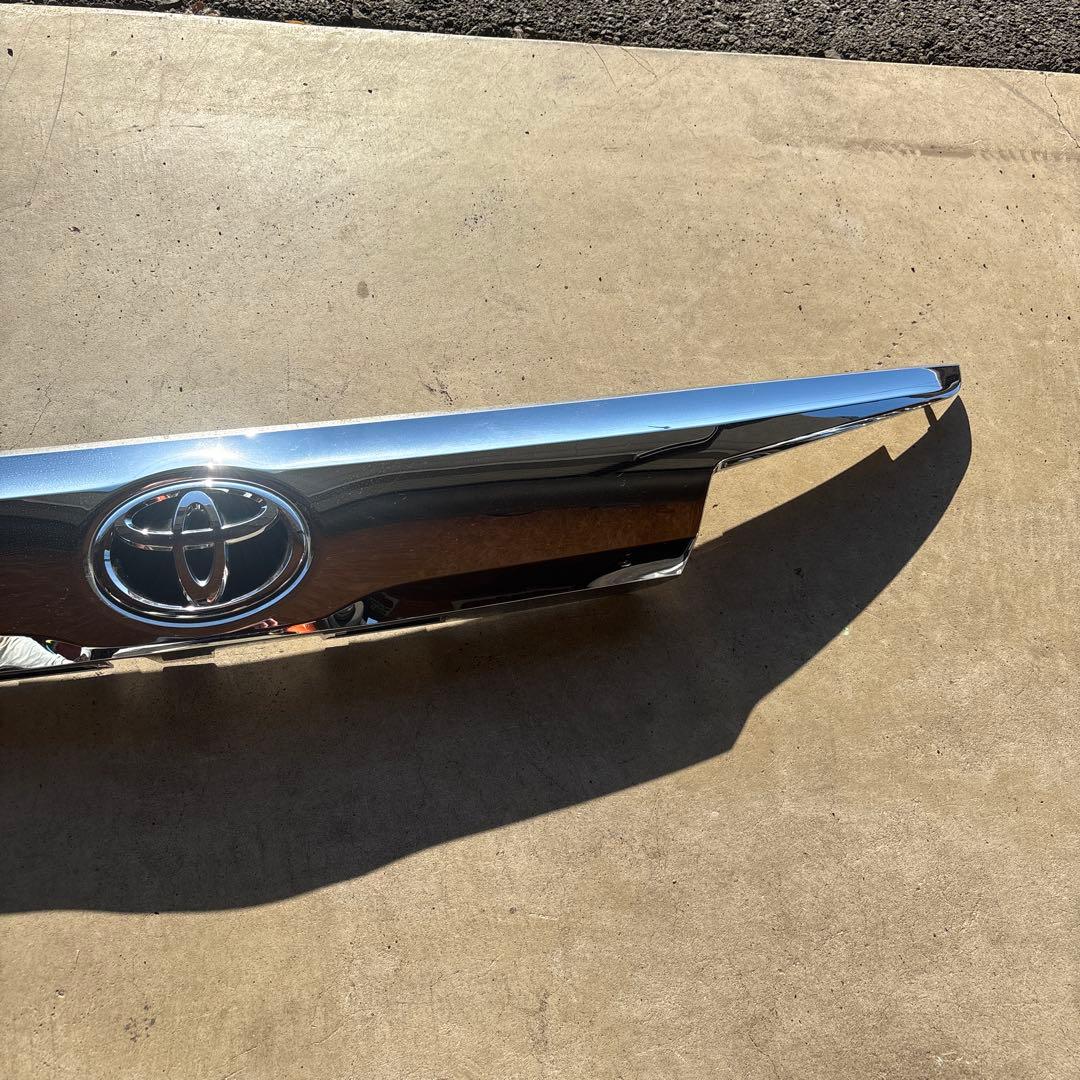 アルファード　30後期　純正リアガーニッシュ