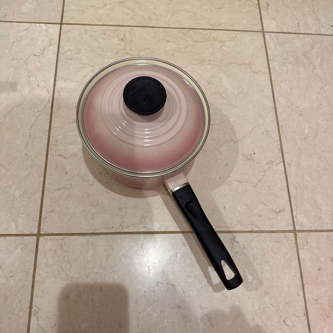 LE CREUSET 片手鍋 16cm ル・クルーゼ　ソースパン　さくら　ピンク