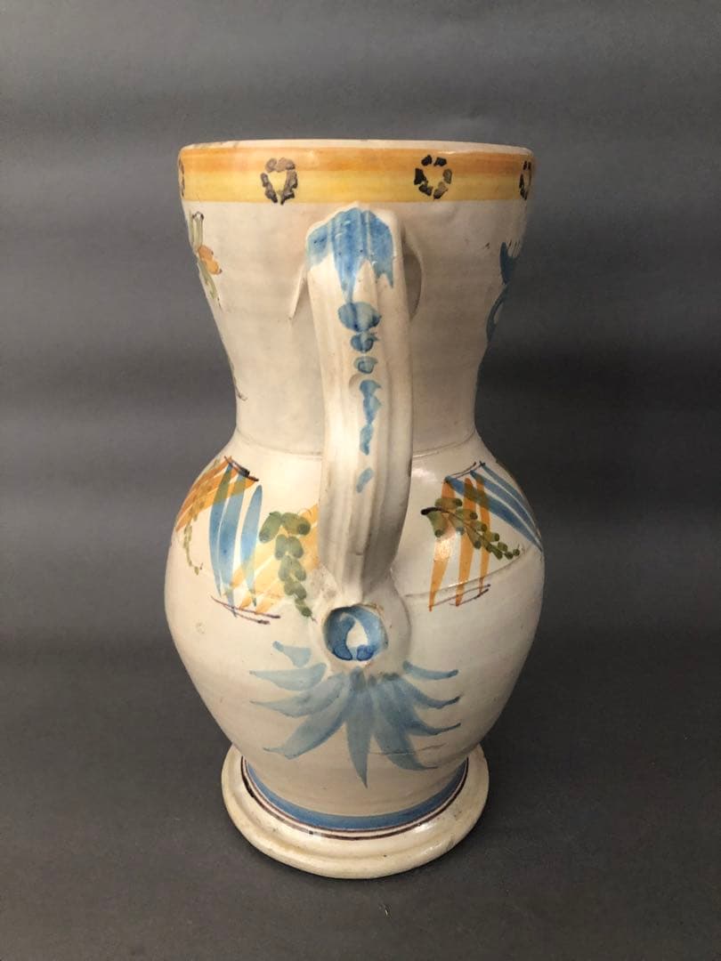 イタリア陶器　　両手花瓶