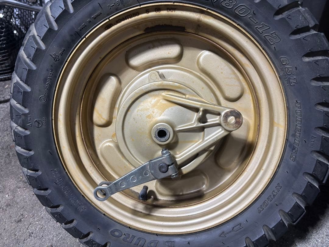 エイプ100 タイヤホイール　ハブセット エイプ50