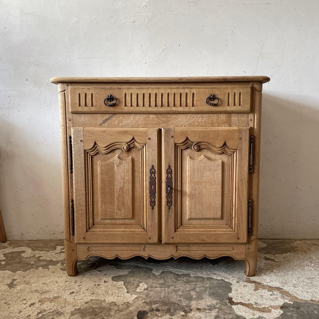 ビンテージ ドロワーコンソールキャビネット 剥離