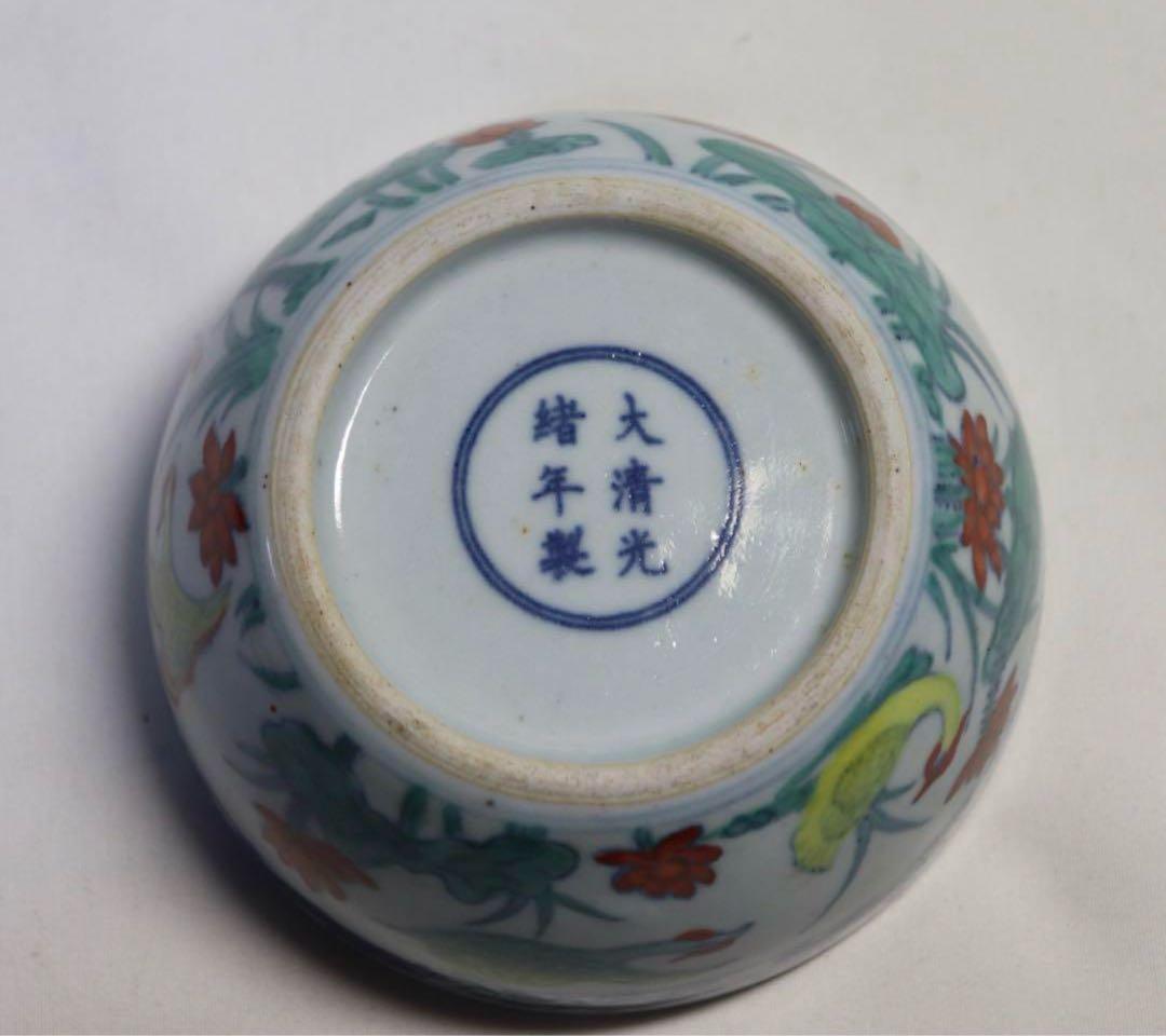 中国　清時代　斗彩　蓮鳥紋　大清光緒年製銘