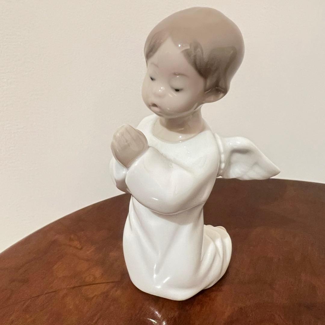 美品！！メルカリ最安値！リヤドロの磁器人形「可愛いお祈り」と「夢見る天使」